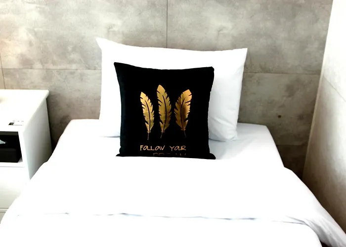 Hotel Raviens-elliy's Busan