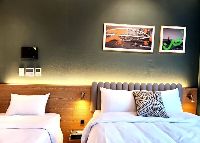 Raviens-elliy's Hotel *