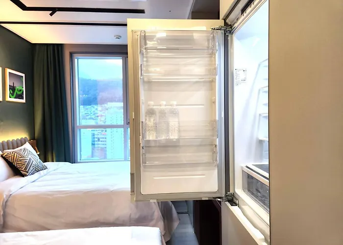 Hotel Raviens-elliy's *